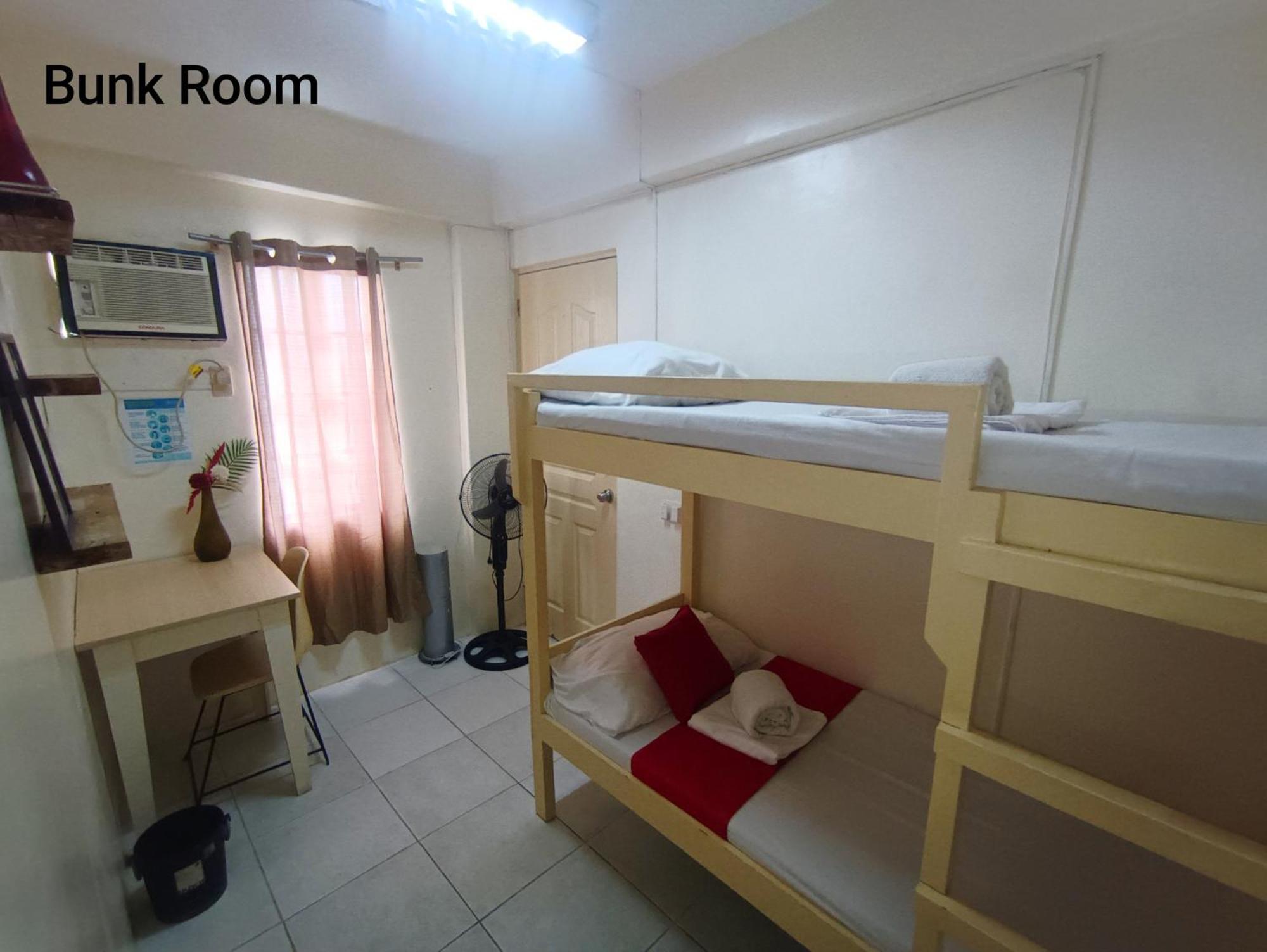 Bed And Brewhouse Sucat Bed & Breakfast *